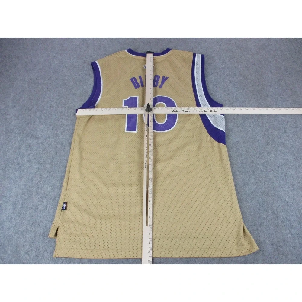 VINTAGE Mike Bibby Sacramento Kings Basketball Jersey Mens Large Gold Adidas NBA